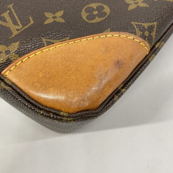 LOUIS VUITTON Brown Monogram Boulogne 30 Shoulder Bag - Picture 10 of 12
